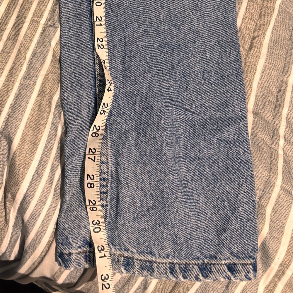 Vintage Tommy Hilfiger Women's Straight Leg Jeans - Mom Jeans - Picture 7 of 9